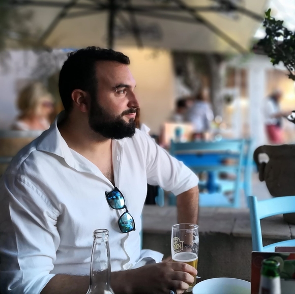 Meet your Posher, Riccardo - Picture 1 of 1